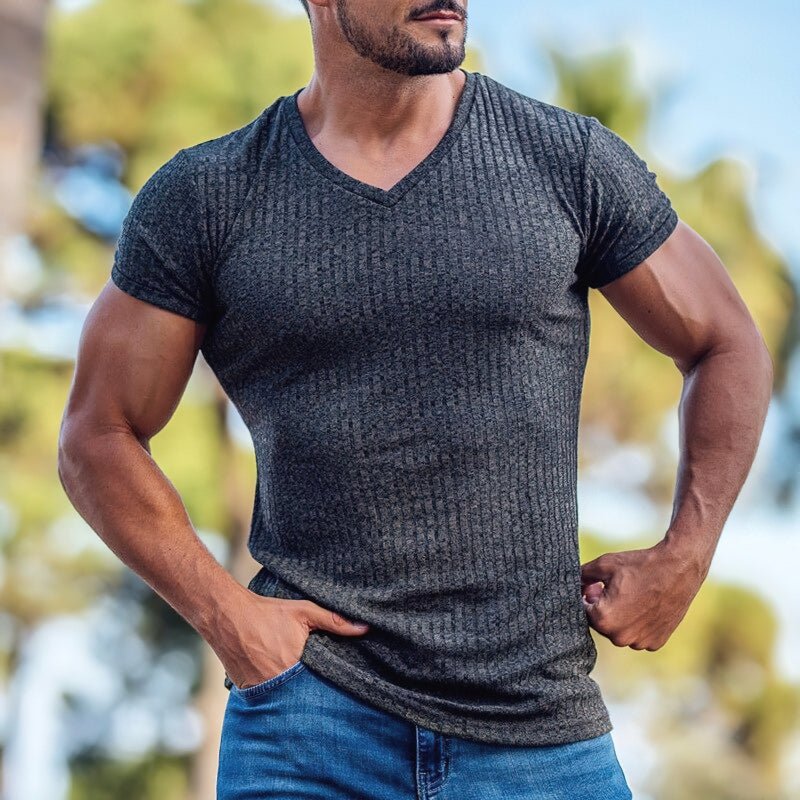 Bryan™ V-neck shirt - Atmungsaktiver Stil für Männer - Juvenda